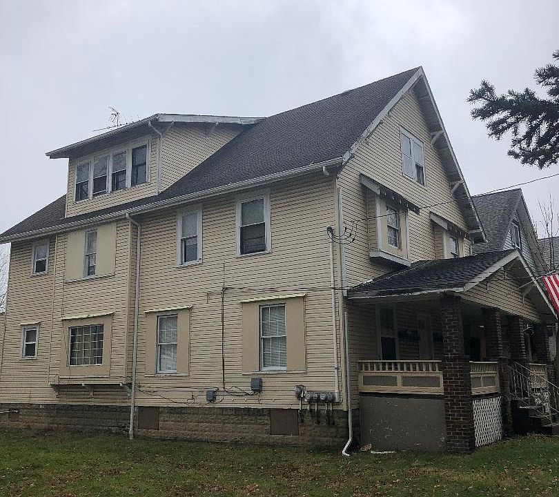 1st image of 58 E Archwood Ave