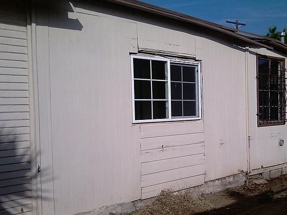 3rd image of 3557 41st St