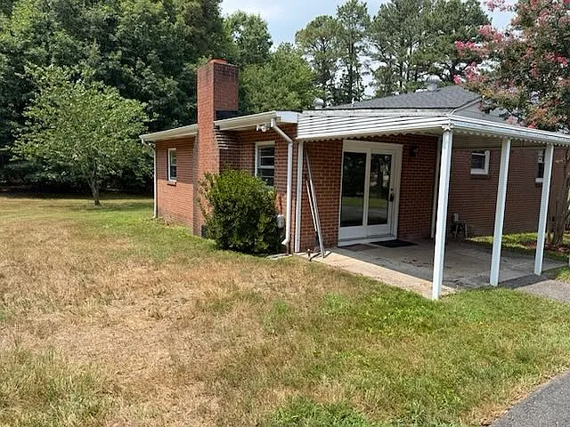11551 Edinburgh Rd — Photo 3