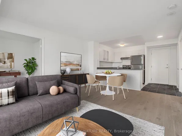 188 Doris Ave #802, Toronto, ON M2N 6Z5