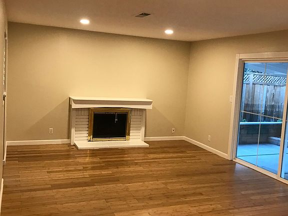 2nd image of 2120 Coolidge Dr