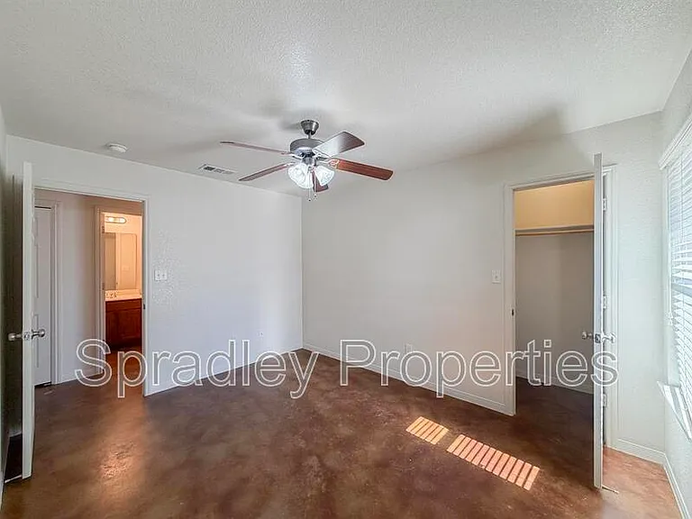 112B Andy Ln — Photo 12