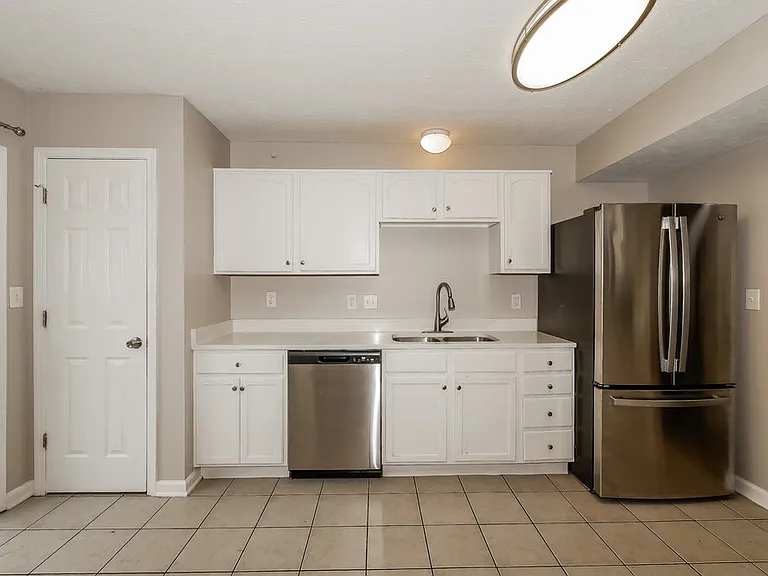 3329 Gainesville Ct — Photo 9