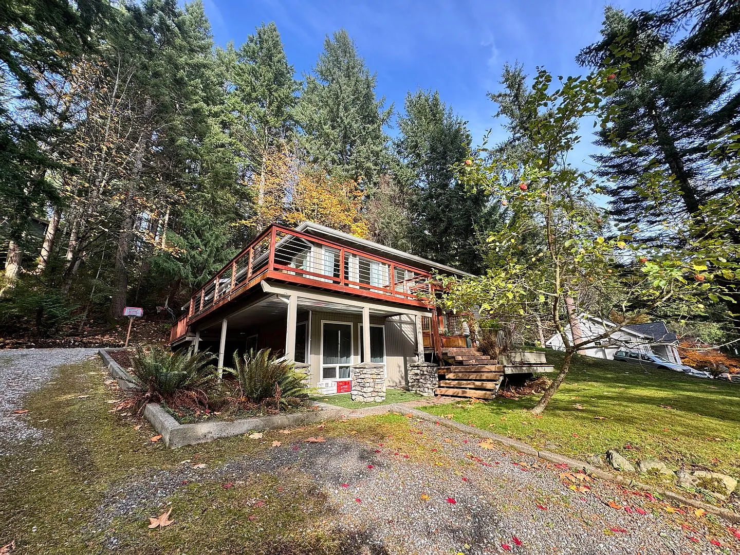 3 Bed / 2.5 Bath in Sudden Valley! — Photo 4
