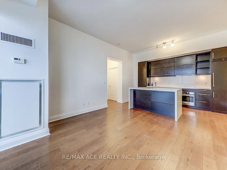 65 Saint Mary St #4209 — Photo 12