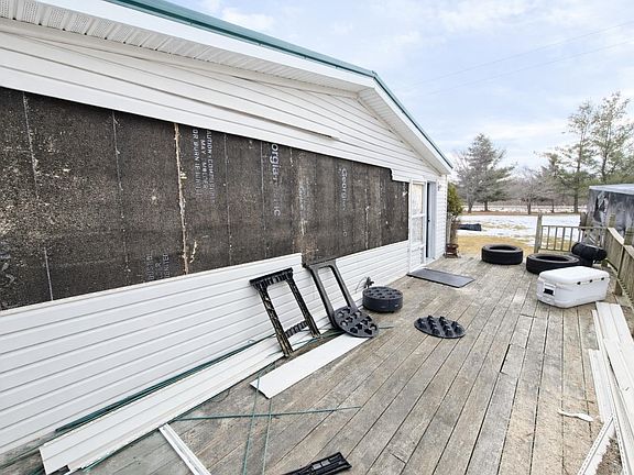 4th image of 4742 W Curtis Rd