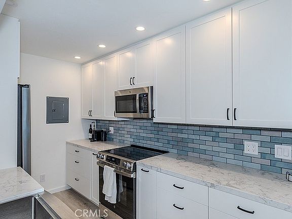 5th image of 16684 Arbor Cir #110C