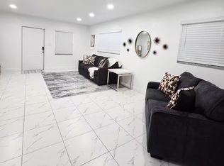 2401 E Annie St, Tampa, FL 33612