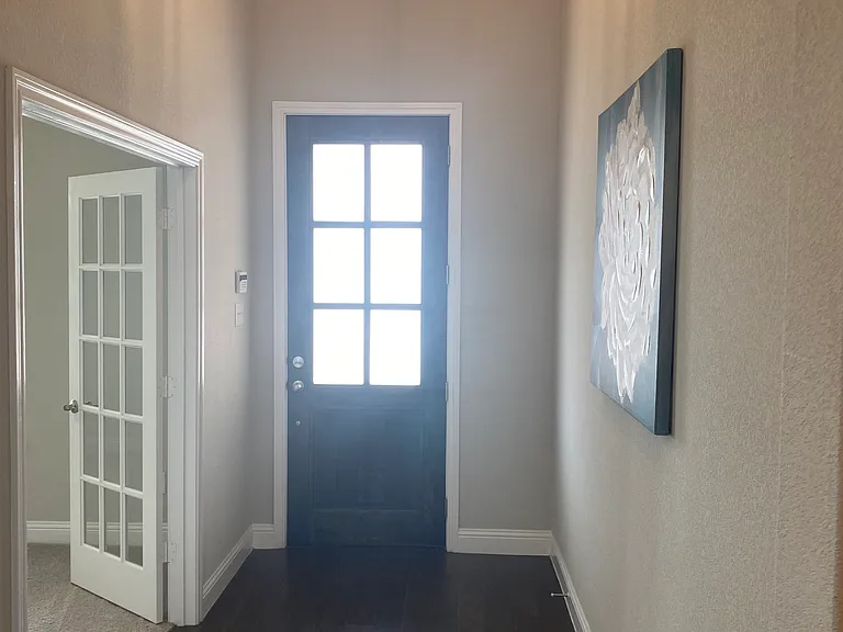 209 Johnson St — Photo 17
