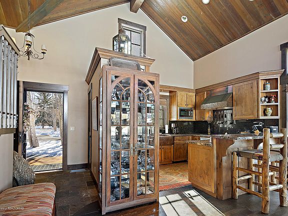 3rd image of 5835 Mountain Mahogany Ln #21