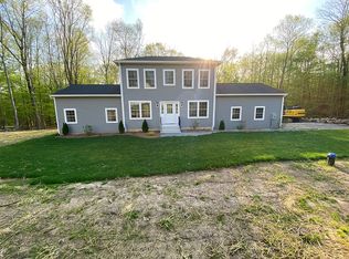 19 Hnath Rd, Ashford, CT 06278