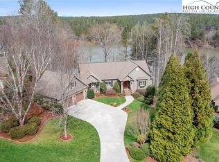 217 Ridge Top Dr, Connelly Springs, NC 28612