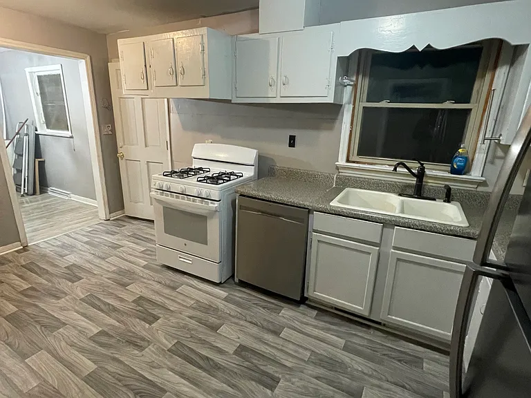 1505 McGuinn Dr — Photo 10