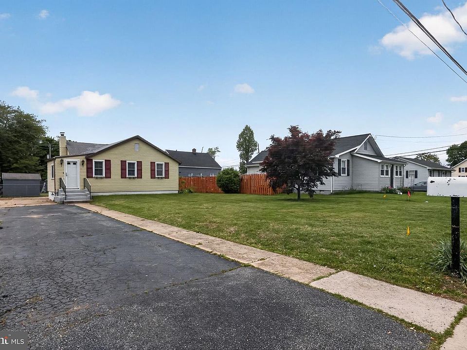 202 Minquadale Blvd, New Castle, DE 19720 | MLS #DENC2101928 | Zillow