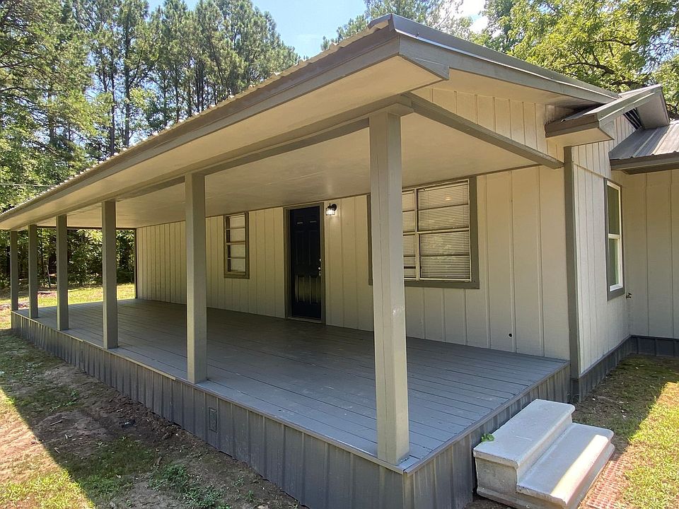 1st image of 1304 County Road 1890