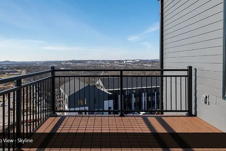 2900 Edwin Way #401 — Photo 3