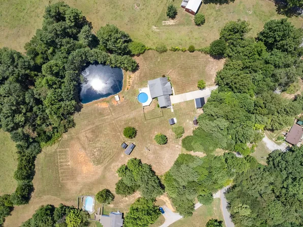 1328 Harmon Springs Rd, Dickson, TN 37055