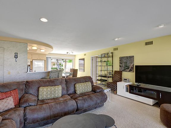 5th image of 2250 S Calle Palo Fierro Unit 5