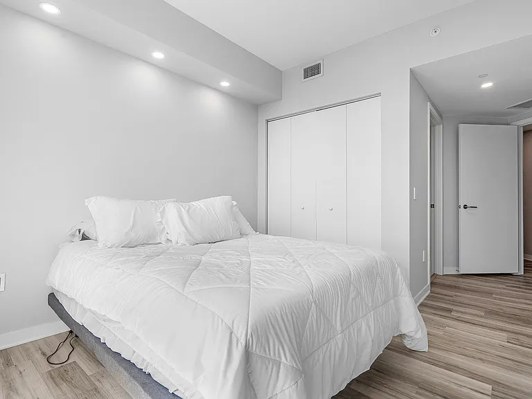 1100 S Miami Ave #3901 — Photo 27