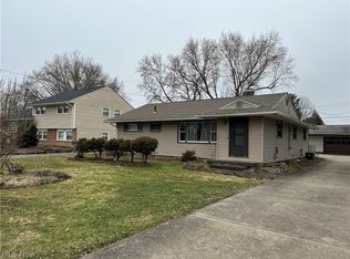 1172 North Rd SE, Warren, OH 44484