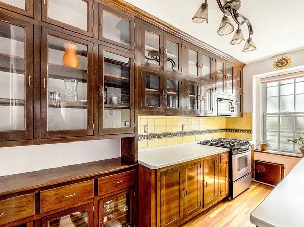 33-15 80th Street image 11 of 19