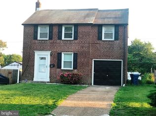 184 Riverview Dr, New Castle, DE 19720
