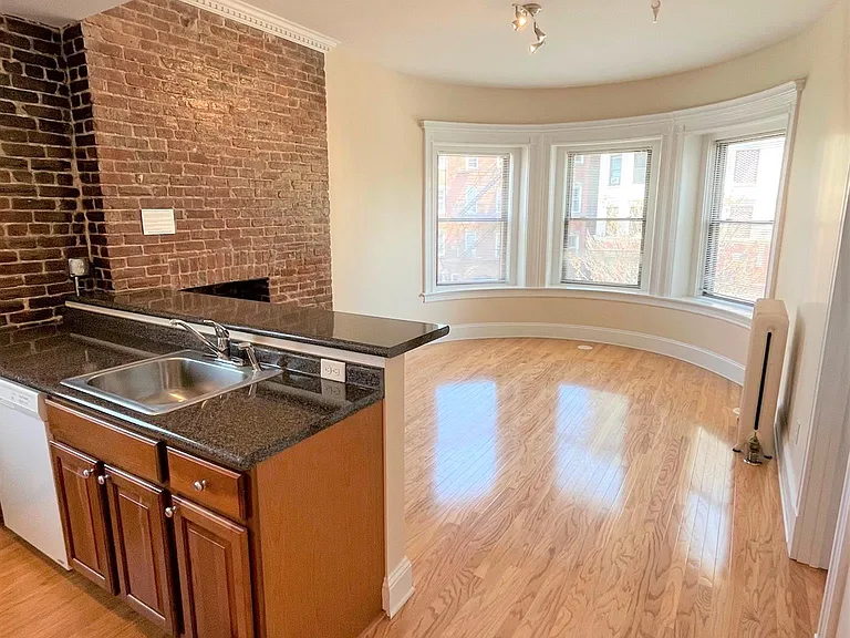 887 Massachusetts Ave #1 — Photo 1