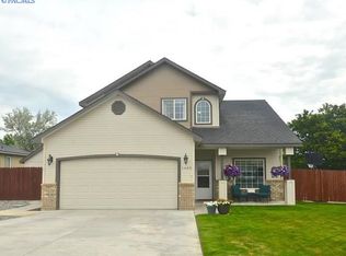1663 Venus Cir, Richland, WA 99352
