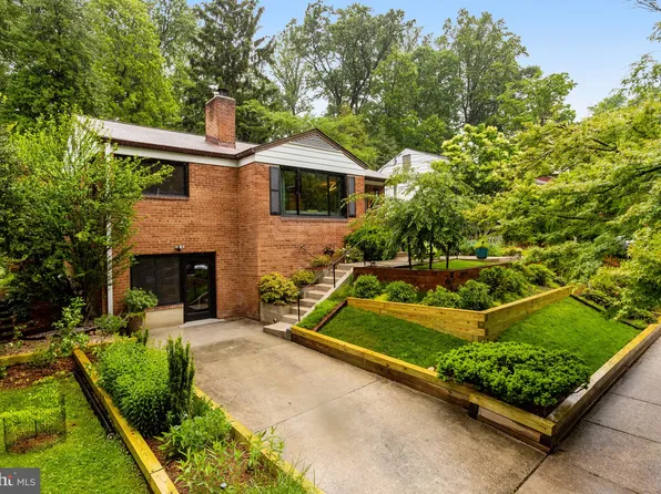 3121 Homewood Pkwy, Kensington, MD 20895