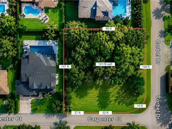 527 Carpenter CT, NAPLES, FL 34110