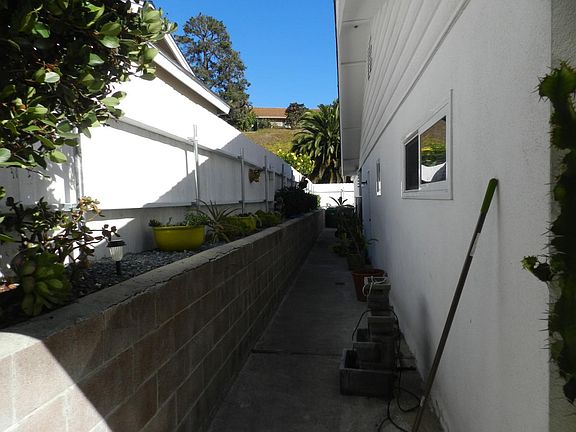 side yard