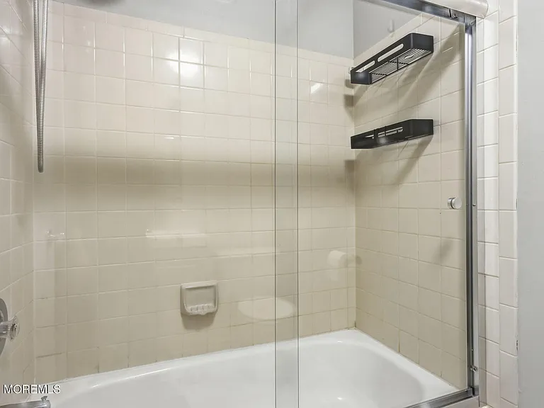 17 Alameda Ct — Photo 21