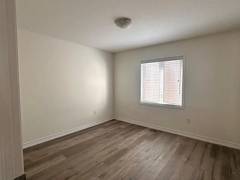 516 Equestrian Way — Photo 17