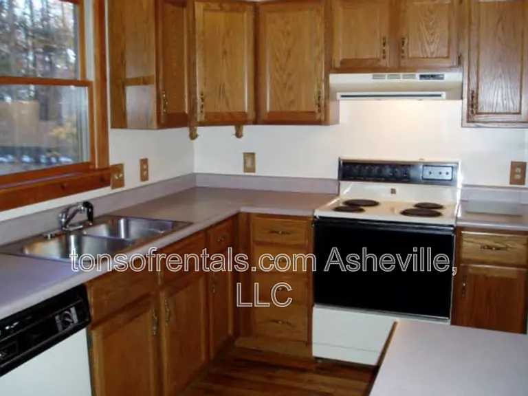 1286 Davis Mountain Rd — Photo 7