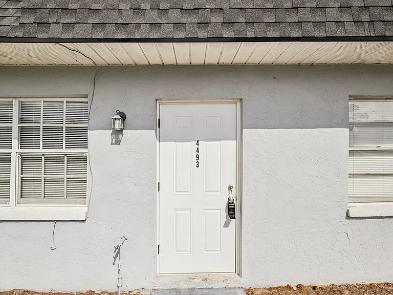 Frankie Court Townhomes — Photo 16