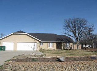 20726 Castlewood Dr, Cottonwood, CA 96022
