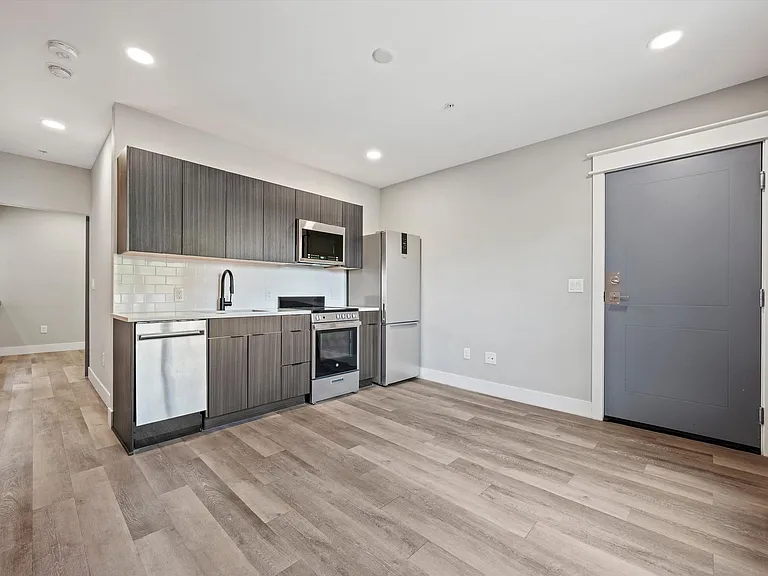 Modern Cap Hill Retreat with Historic Character — Photo 18