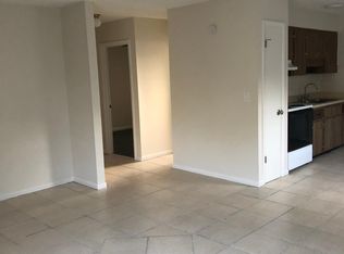 7 E Adams St #B, Avon Park, FL 33825