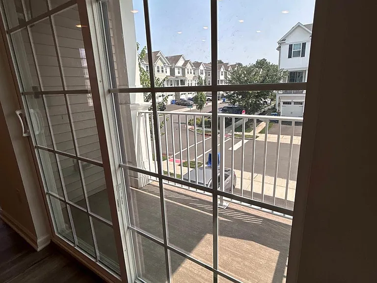 735 Station Rd — Photo 5