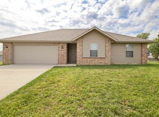 560 W Melody Ln, Republic, MO 65738