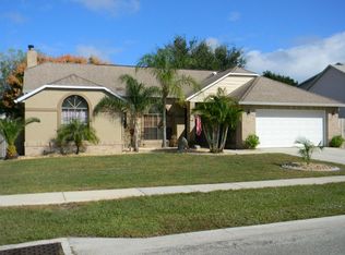 860 Yorktowne Dr, Rockledge, FL 32955