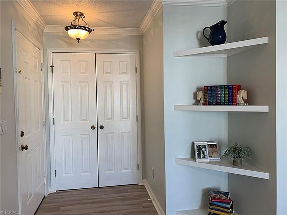 3rd image of 3630 Morris Farm Dr APT 2A