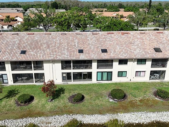 5th image of 13111 Cross Creek Blvd APT 202