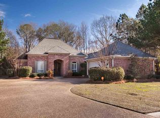 136 Woodbury Park Pl, Madison, MS 39110