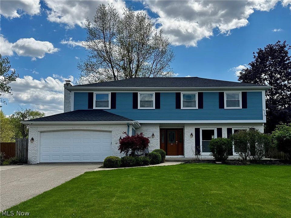 1st image of 17051 Hunting Meadows Dr