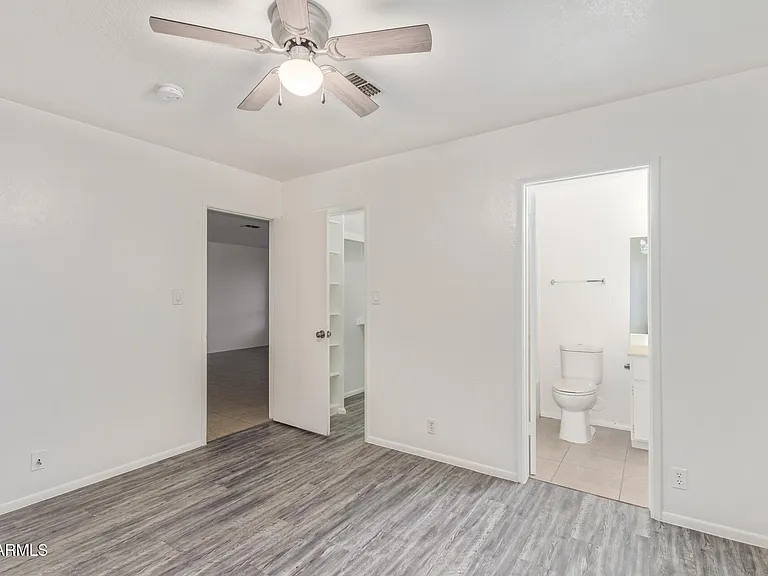 511 W Blackhawk Dr #4 — Photo 25