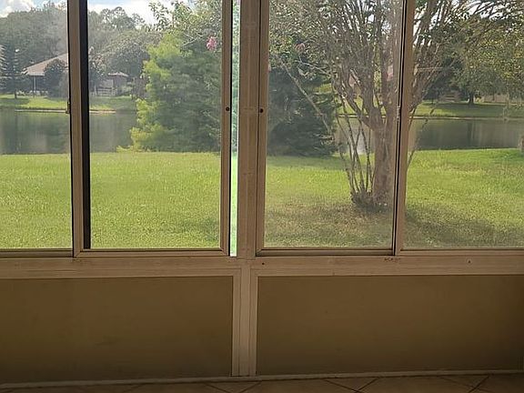 5th image of 14512 Lisalynne Ct