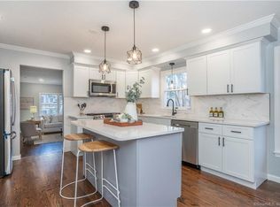 12 Shirleys Ct, Middletown, CT 06457