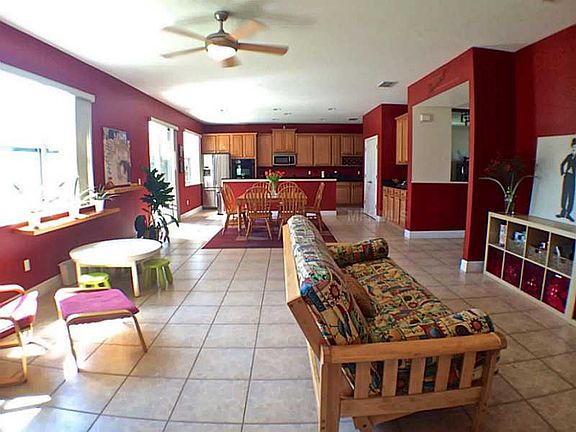 5th image of 733 Cascading Creek Ln
