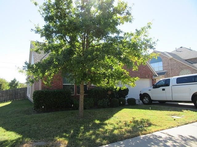 1st image of 5205 Lake Bend Dr